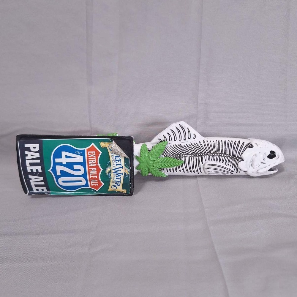 SweetWater Brewing 420 Extra‎ Pale Ale White Fish Skeleton Beer Tap Handle